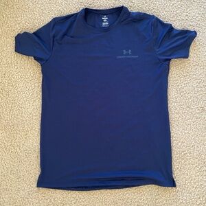 Men’s under under armor shirt
